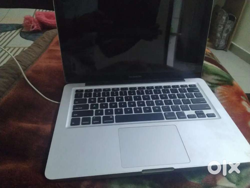 MacBook 2007 model for sell