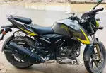 apache RTR 200 4V  Urgent sell good condition bike