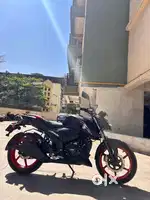 Apache rtr 160 4v petrol engine