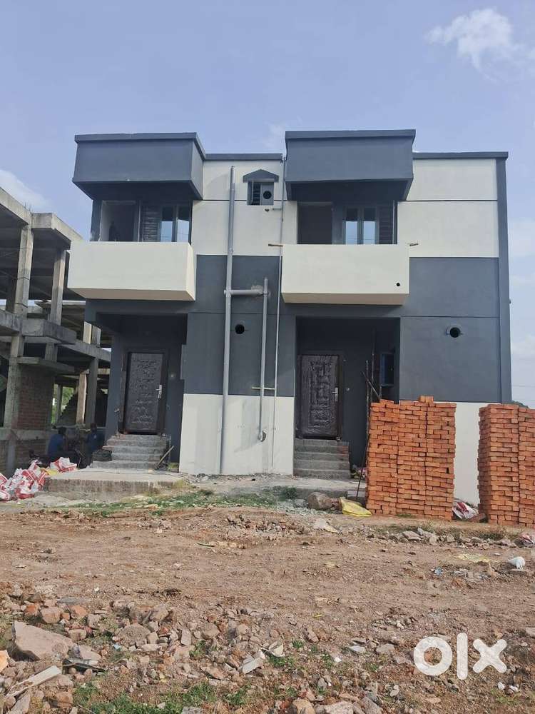 Prime location, opposite to Mahendra world city, Near GST road