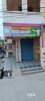 Newly built shop for rent