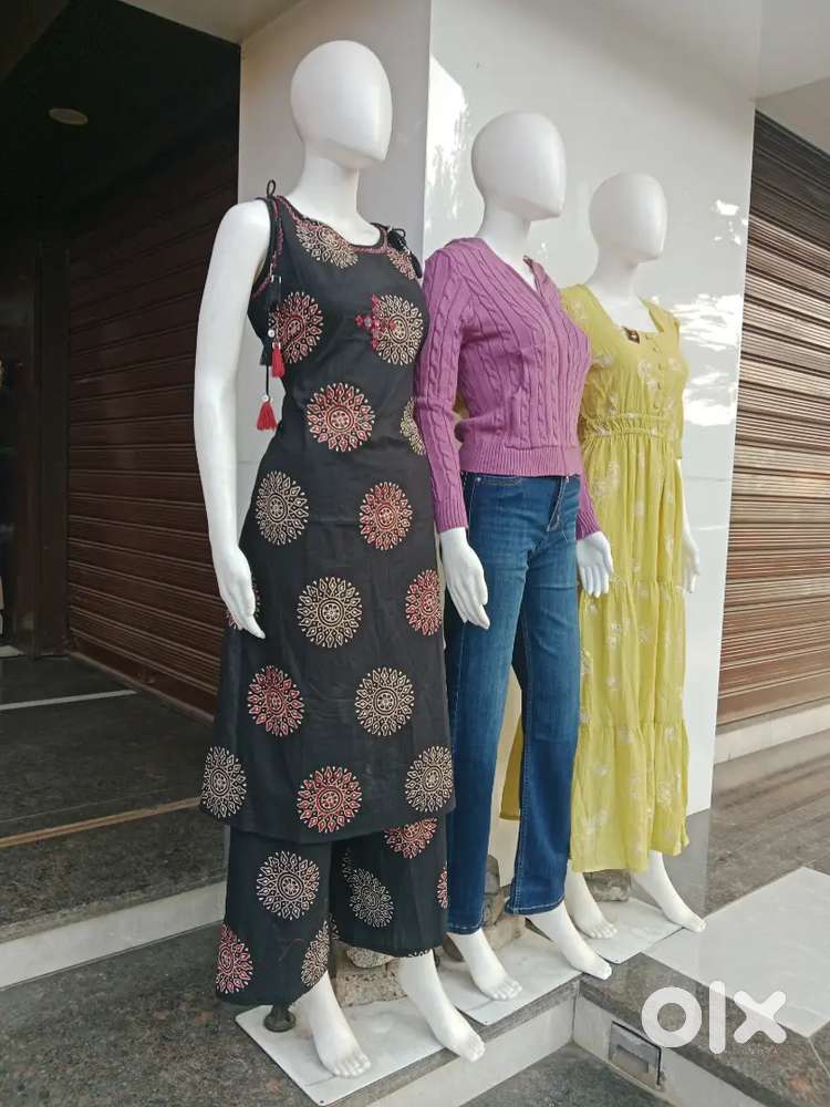 Salesman for cloth store