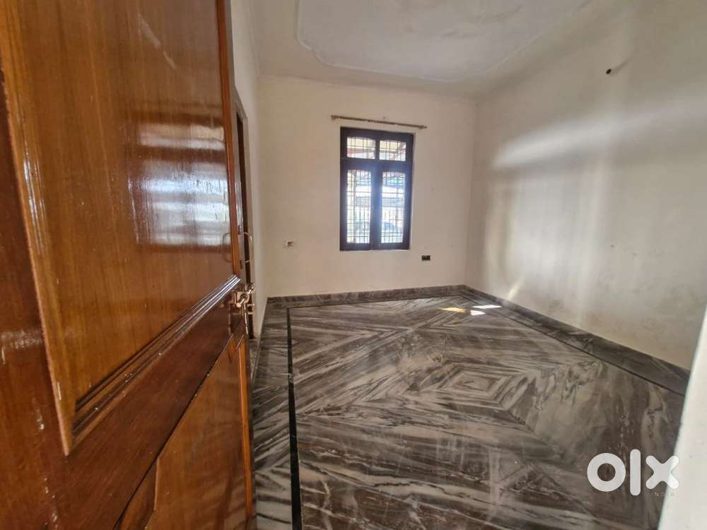 1 Room set for rent near unchapul chauraha