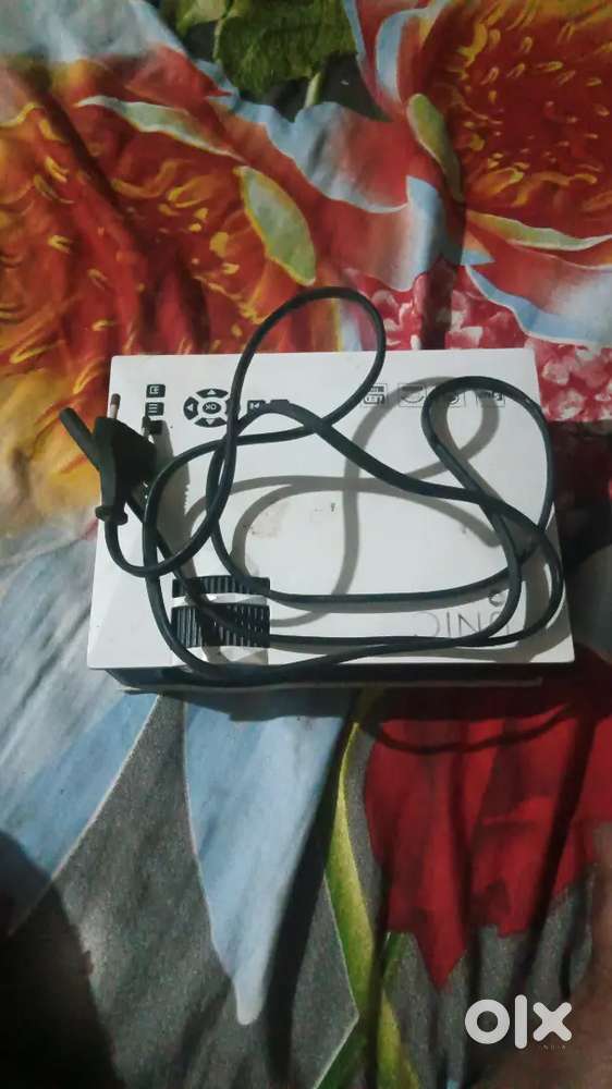 Kuchh hi Dinon Se kharab projector pada hua hai bhai