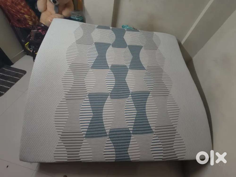 Mattress king size - 3 Layered Orthopedic Memory Foam Mattresss