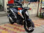 KTM DUKE 390 FULLY MINT CONDITION BIKE AVAILABLE IN BIKE HUB