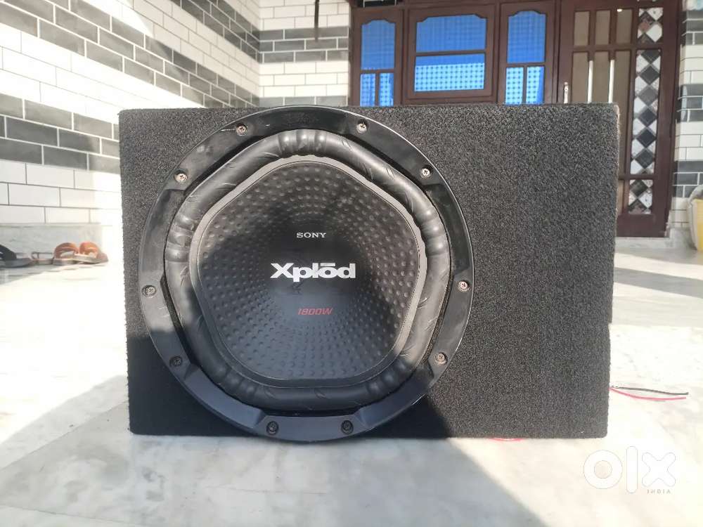Sony Xplod 1800W Bass tube