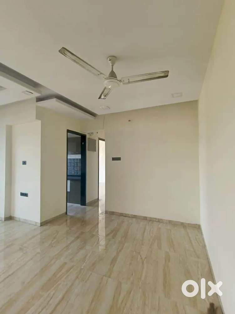 Spacious 2bhk + terrace flat available in prime location
