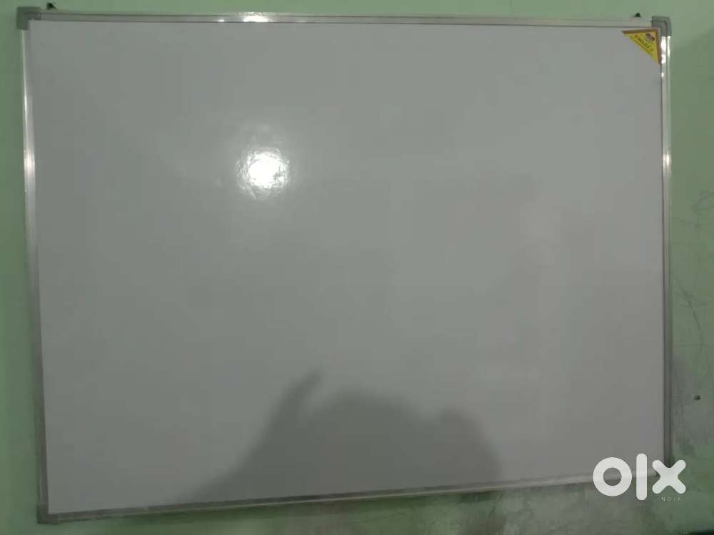 White board with green board