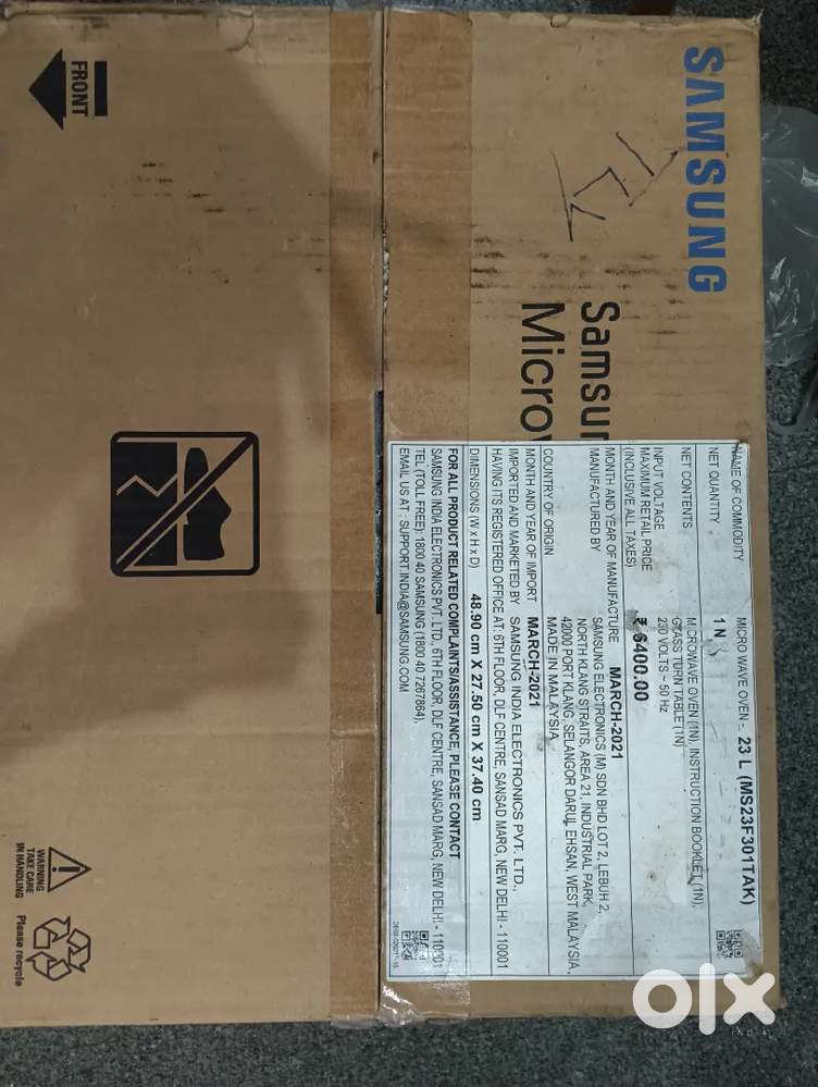 Unused Samsung 23L Microwave Oven (MS23F301TAK)
