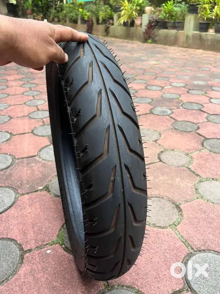 110/70-17 Michelin pilot street 2