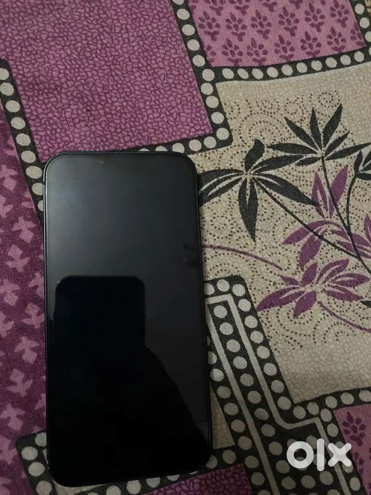 Iphone 13 march 2024