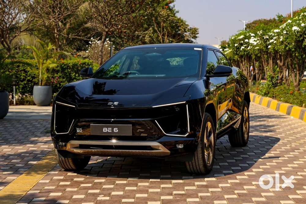 Mahindra BE 6 2025 Electric 3000 Km Driven