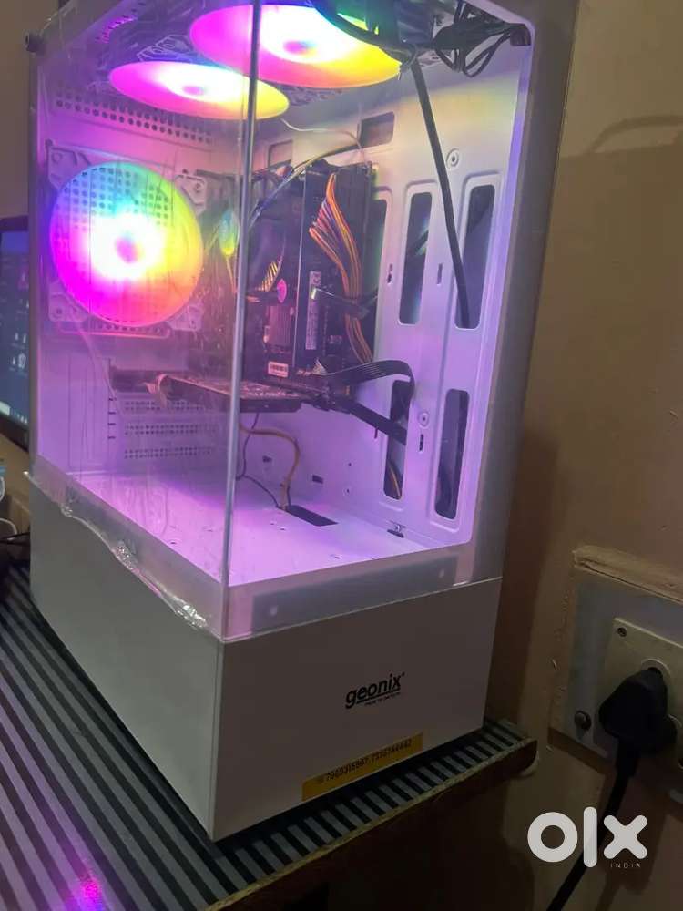 Mid-Range Gaming CPU 8GB/256GB SSD