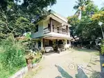 Aluva Town 21 Cent 3 BHK 1700 Sqft House. Residential Area.
