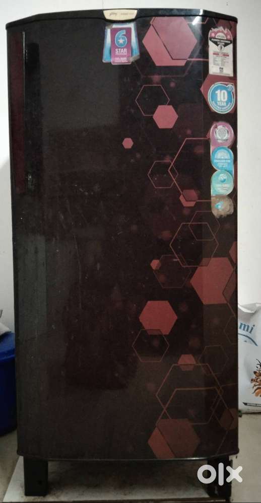 Refrigerator Godrej
