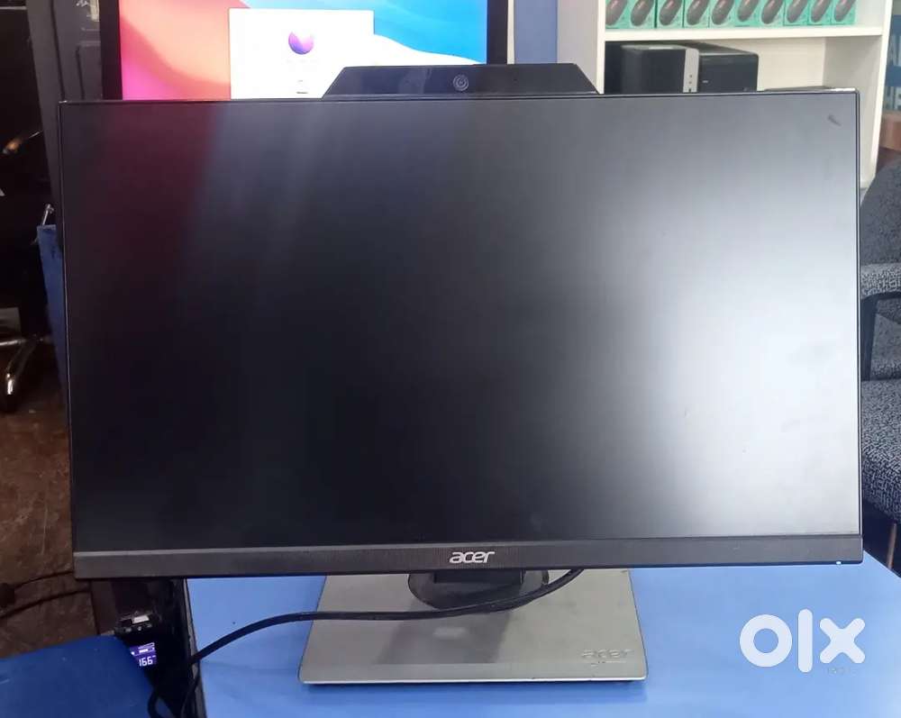 Acer 22inch IPS panel monitor with camera& speakers full HD display