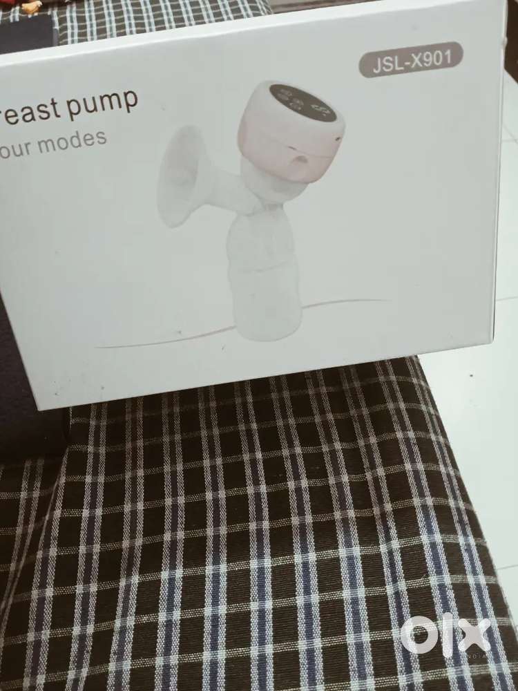 Electric breast pump for mothers