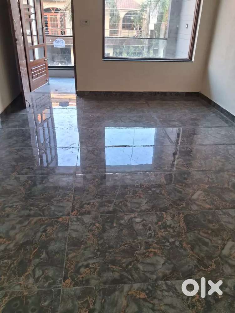 Newly luxcious ground flour 3bhk set with complete woode work car park