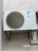 Daikin 1.5 Ton Split AC