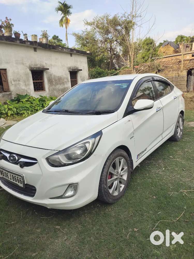 Hyundai Verna 2012 Petrol Well Maintained