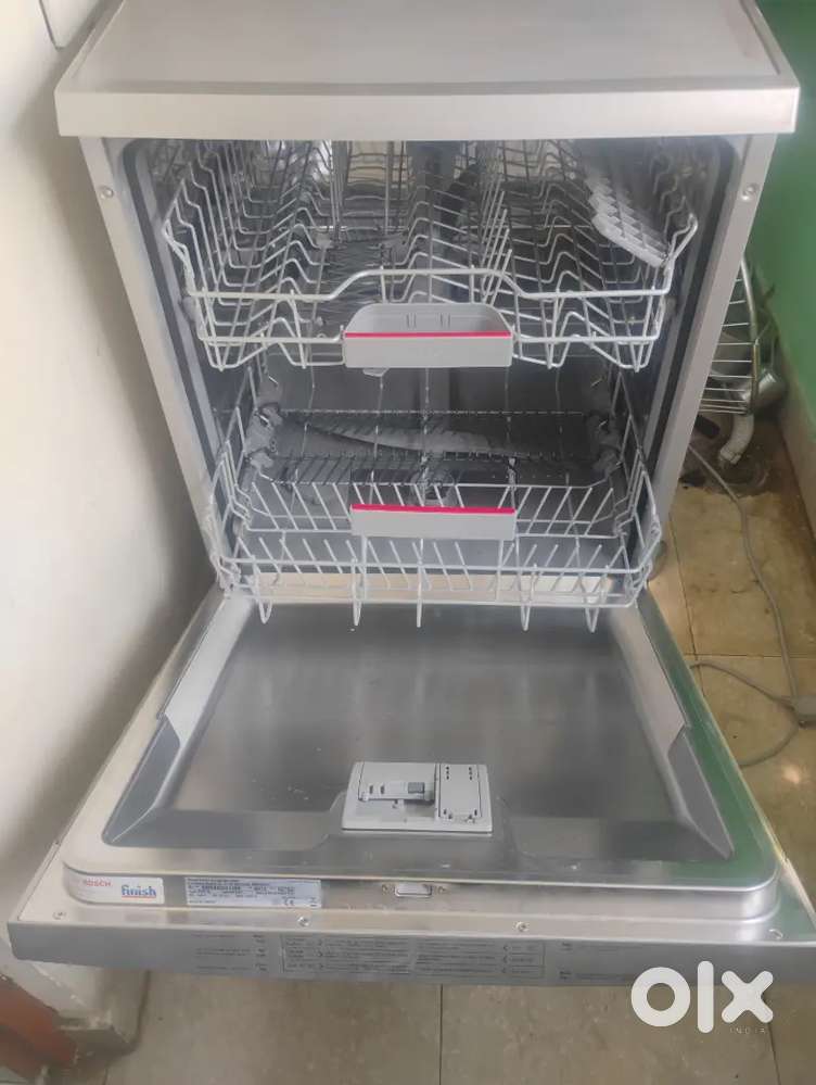 Full condition .2022 model  stand and cover free