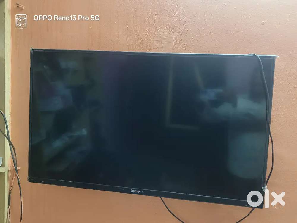 40 inches Tv is in good condition kodak smart series  tv