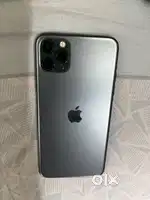 iPhone 11 pro max 256 GB triple camera