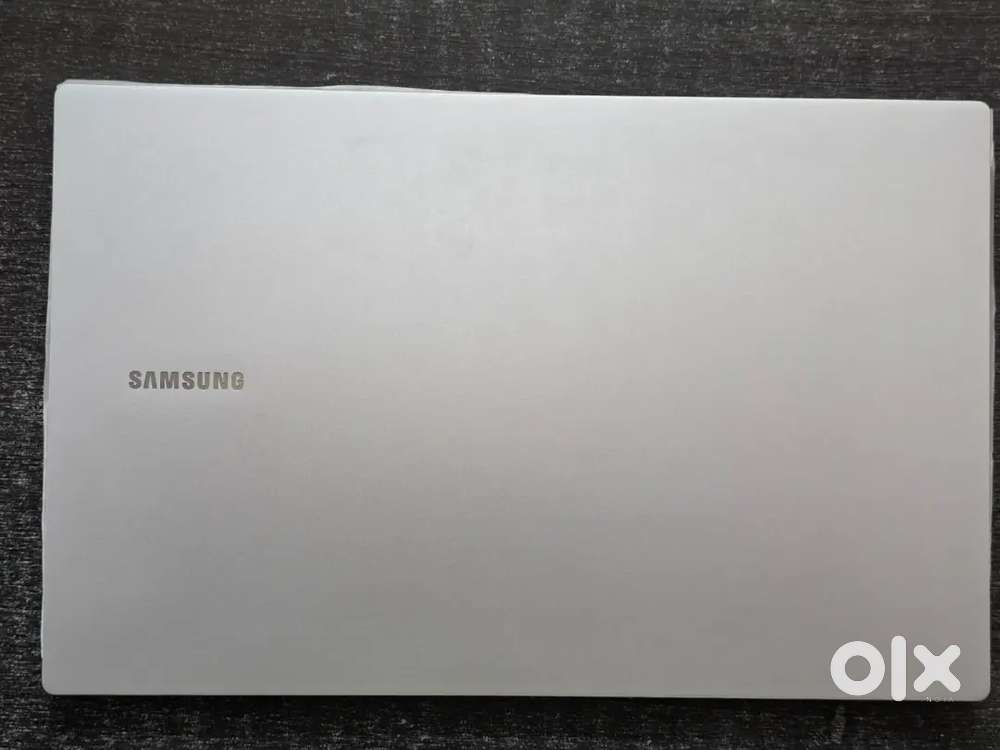 Samsung GalaxyBook 4 Core i5 120U 16GB RAM 512GB SSD New box pack