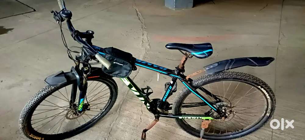 21Shimano Gears Dual Disc Brakes Tubeless Tyres & Hydraulic Suspension