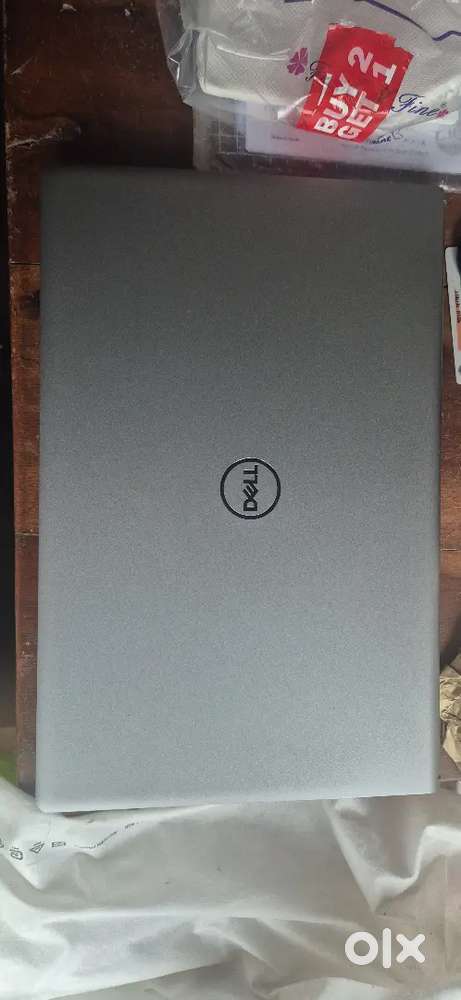 Laptop [DELL]