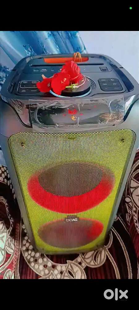 Boat partyPal 390 160 watt speekar with mic