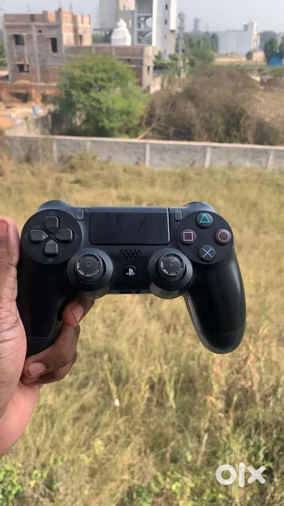 PS4 gaming remote controller
