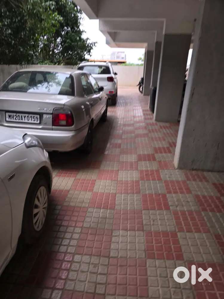 In good condition 2bhk flat by first owner on sale near wada hotel