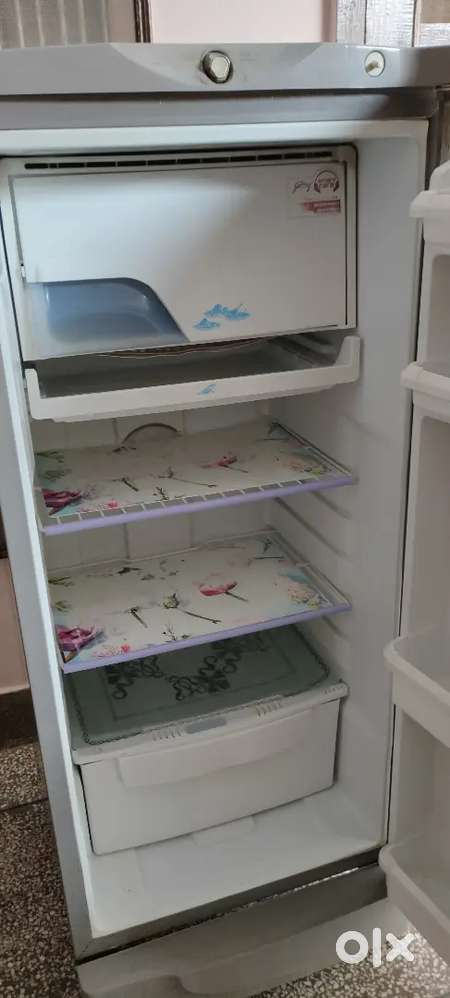 Godrej Refrigerator -251l