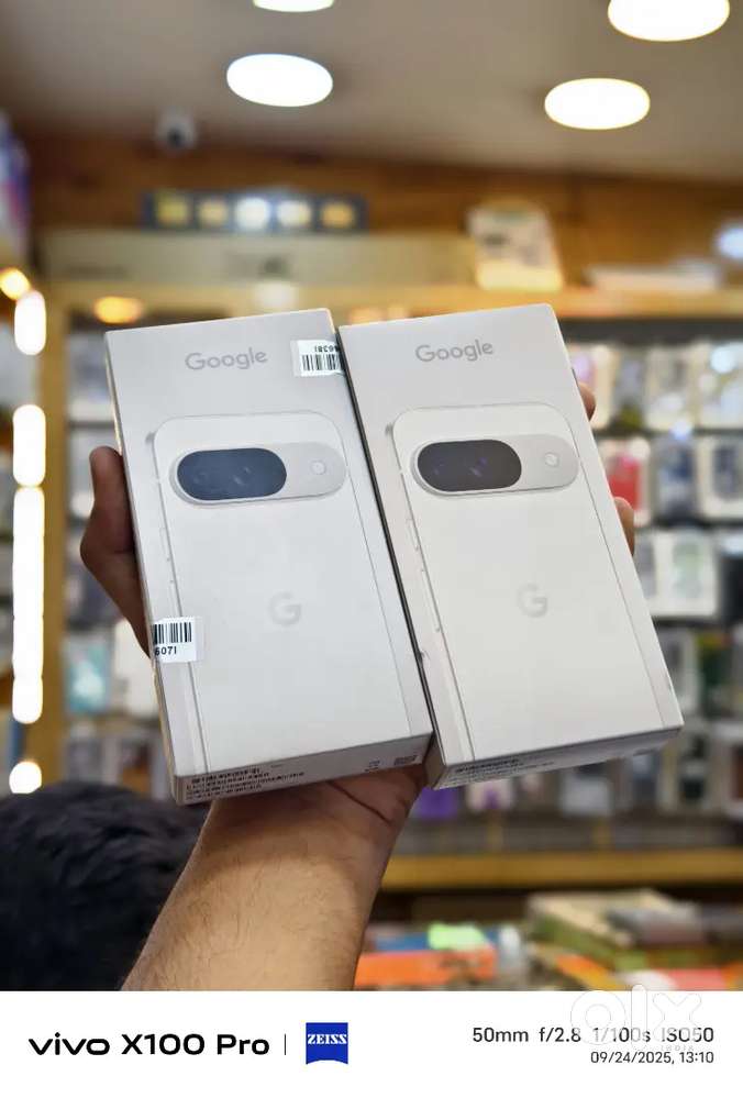 Royal Mobiles Google Pixel 9 (Sealed)
