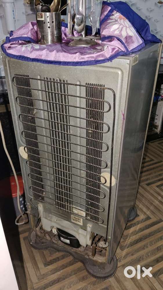Single door fridge