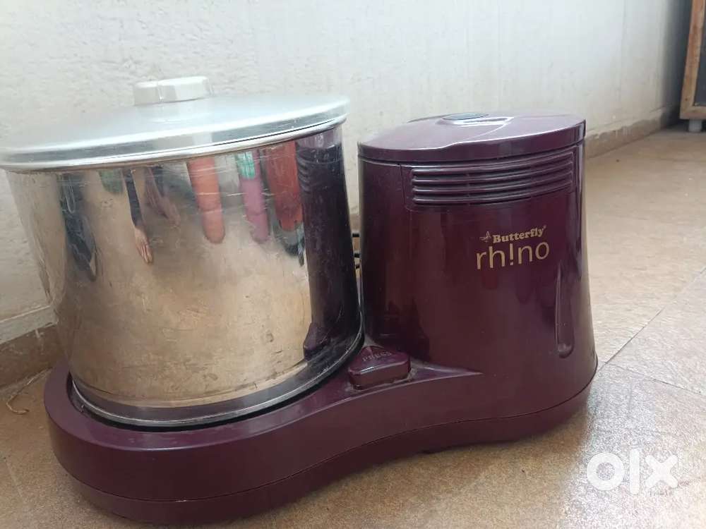 Butterfly tilting wet grinder in good condition