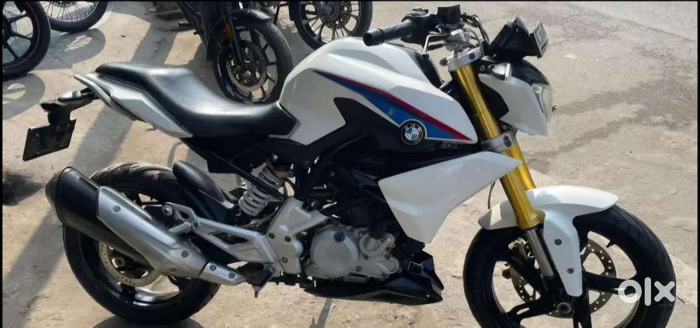 BMW G310R White Bike