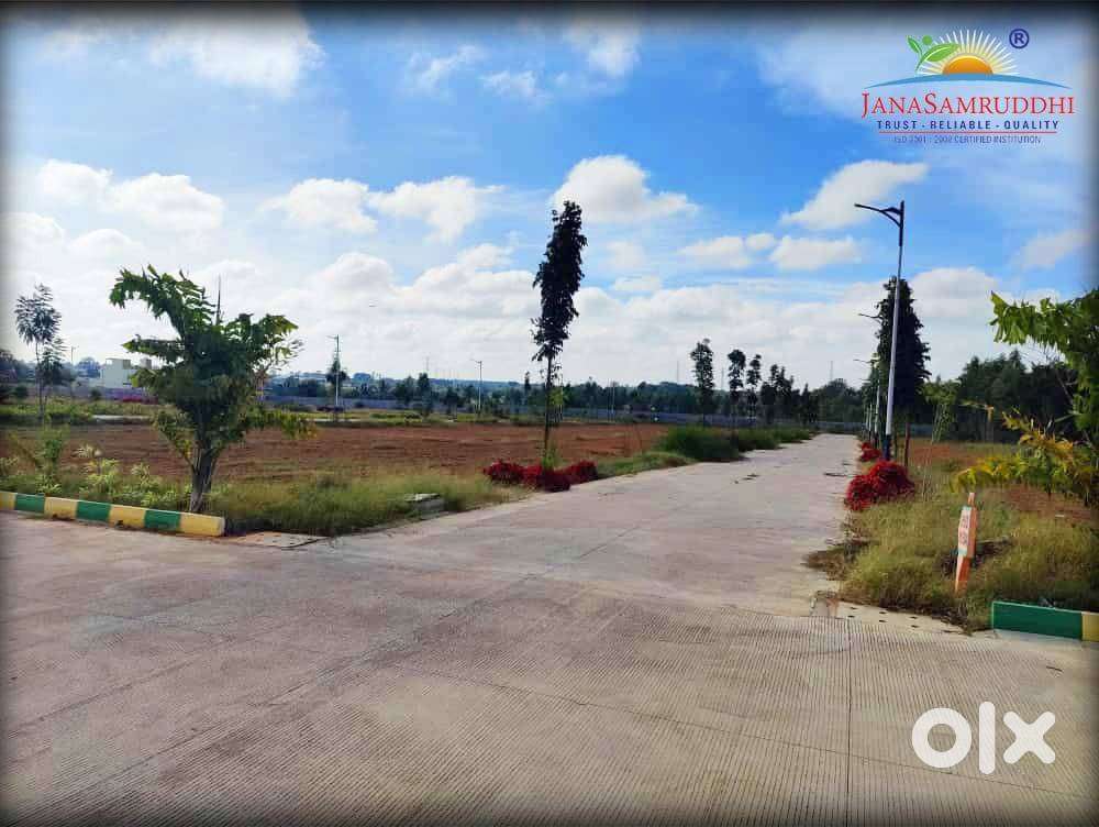 Invest Smart! Commercial Plots @ ₹1,250/sq.ft Near Devanahalli STRR