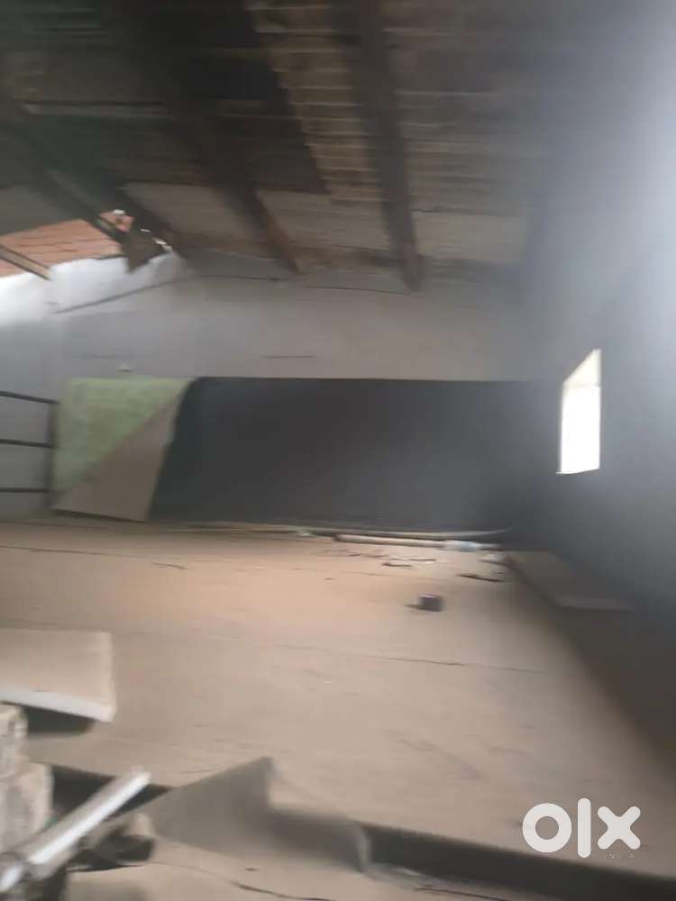 2400 Carpet Commercial Shop Rent Chembur Sion Trombay road