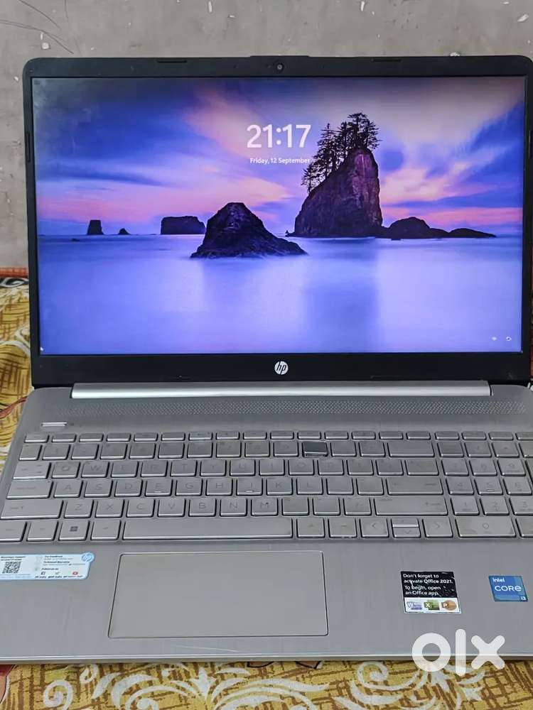 I3 Good condition HP Laptop