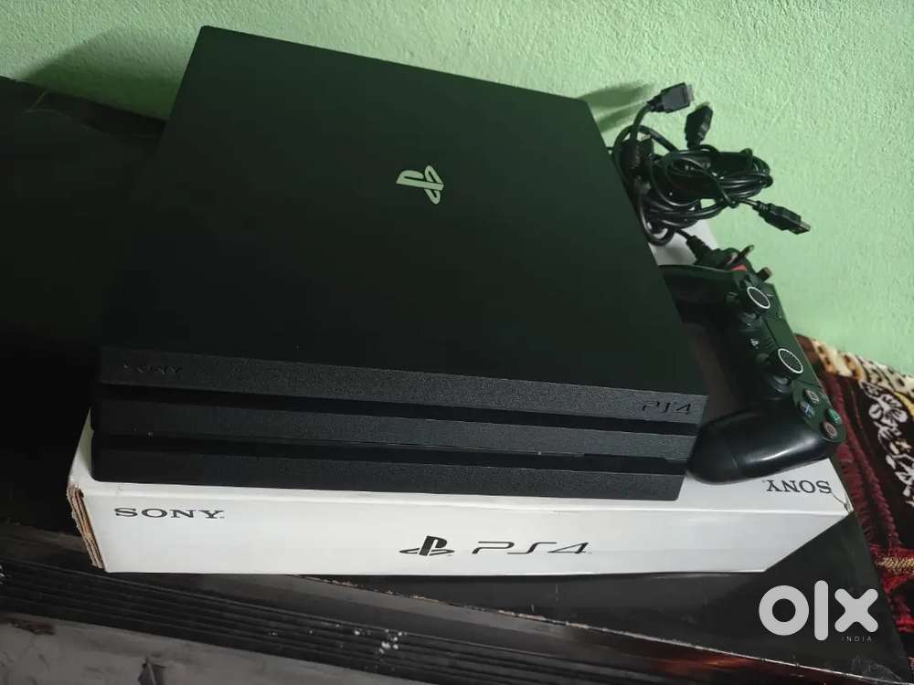 PS4 pro / playstation4 pro brand new condition