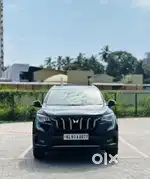 Mahindra XUV700 AX 5 Petrol MT 7 STR (E), 2022, Petrol