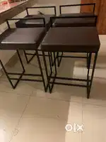 Bar chairs set of 4