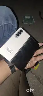 Samsung galaxy Z Fold 4