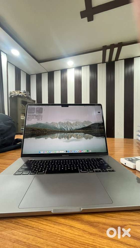 Mac book pro 16 inch