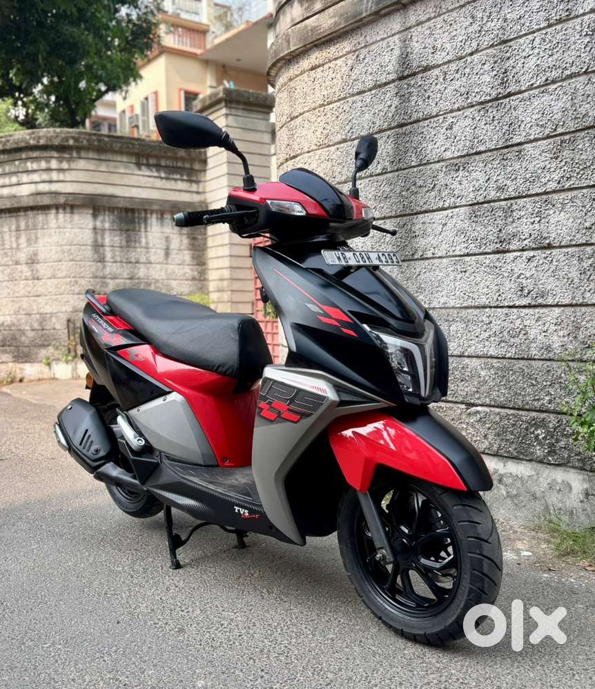 TVS Ntorq Race Editions 125 bs4 2020 model only 19000 km driven