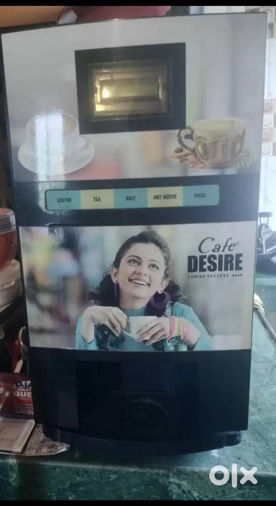 Coffee and tea maker