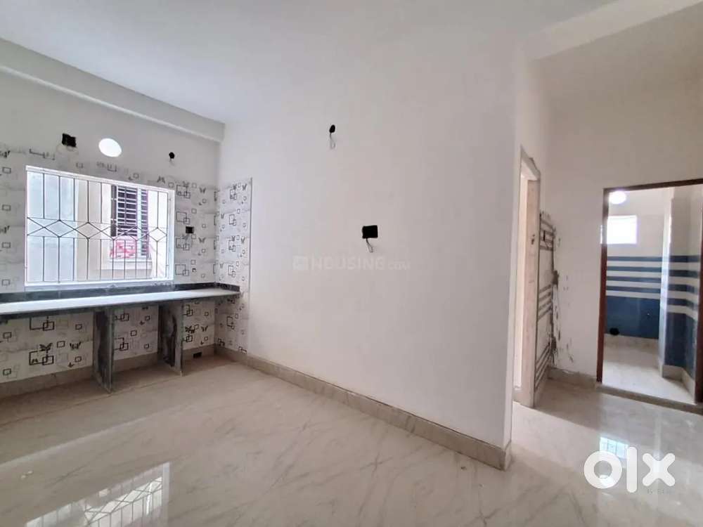 FEW MINUTES WAKING 1BHK FLAT RENT IN NEAR DUMDUM METRO STATION